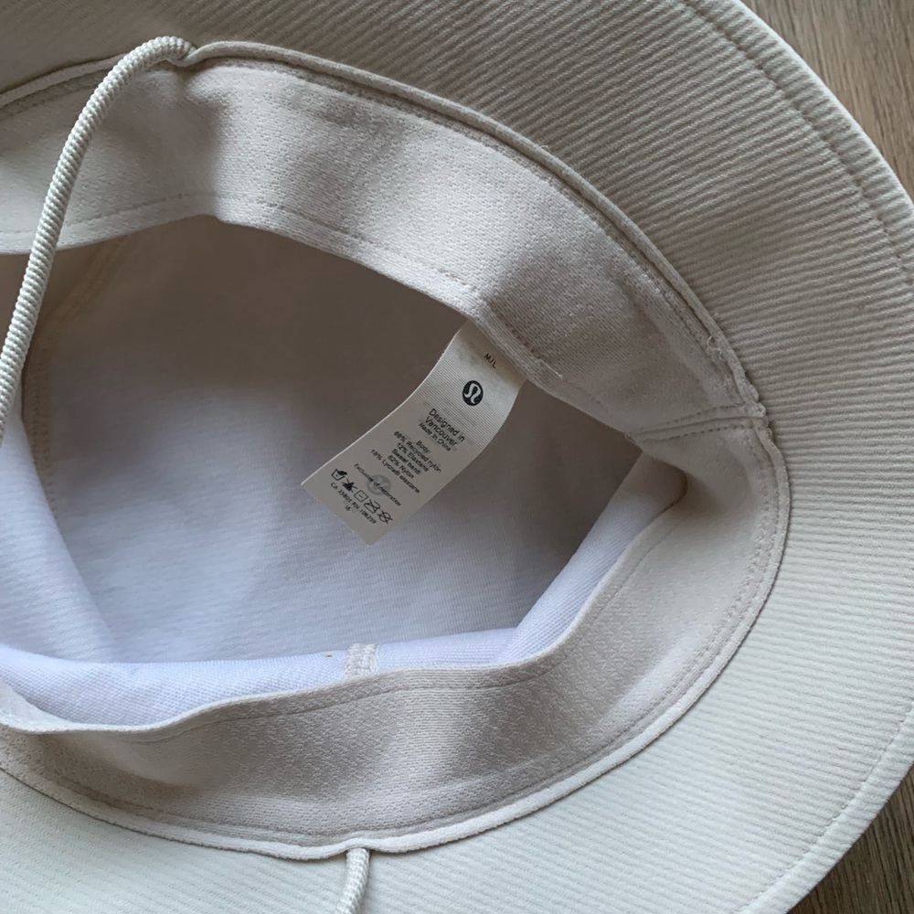 Lululemon Drawstring Bucket Hat - Picture 10 of 15